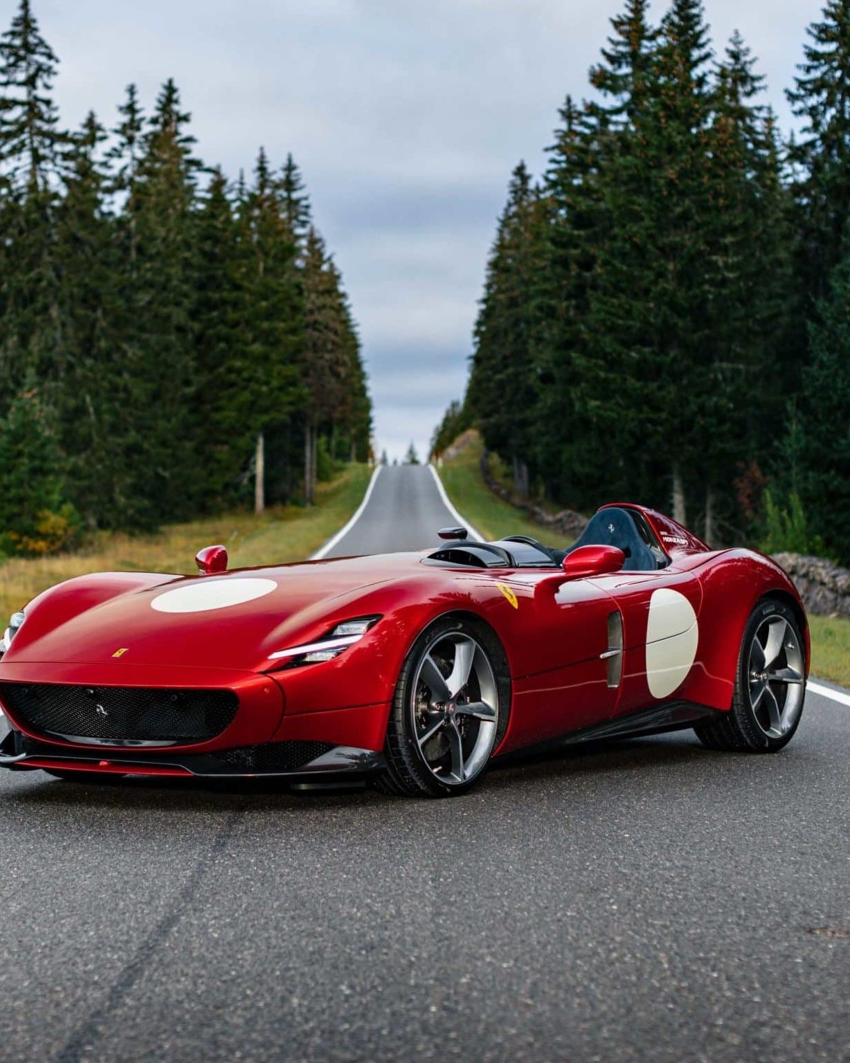 2021 Ferrari Monza SP1 ZFF94MSB000267995 7 scaled e1692101788444 uai