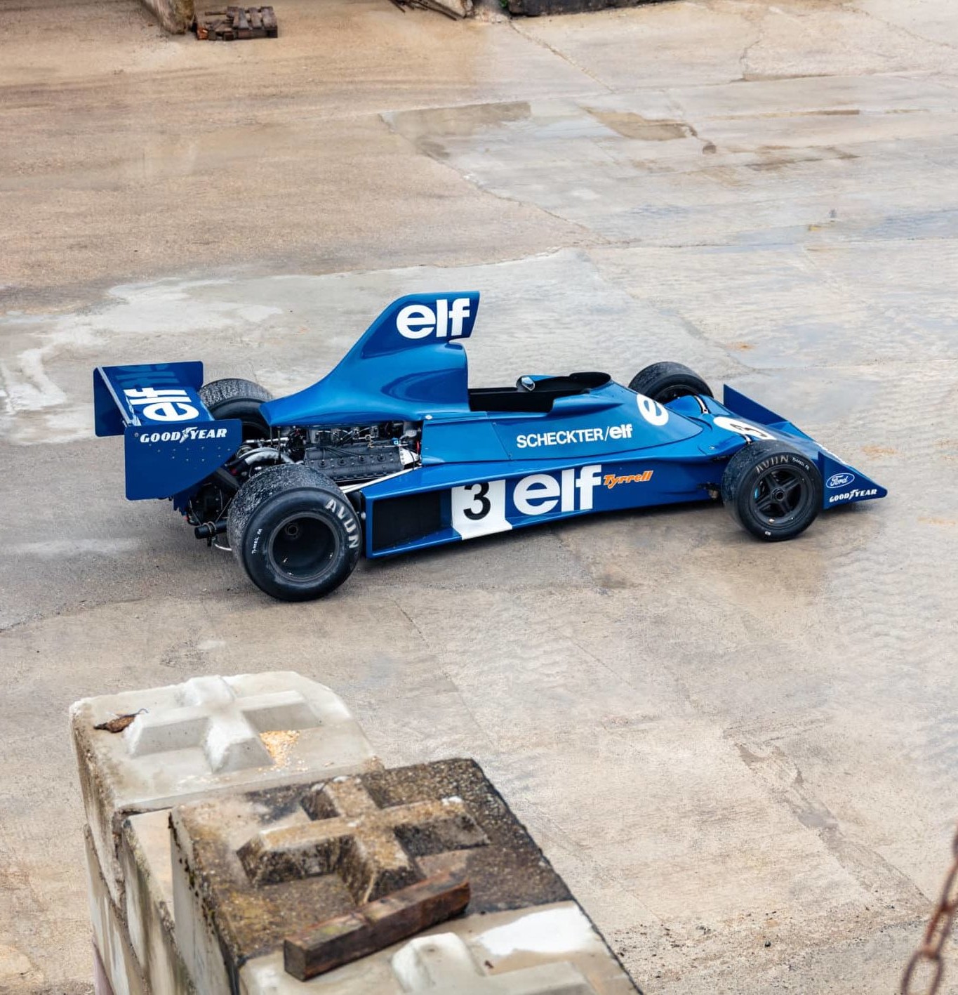 Tyrrell 007