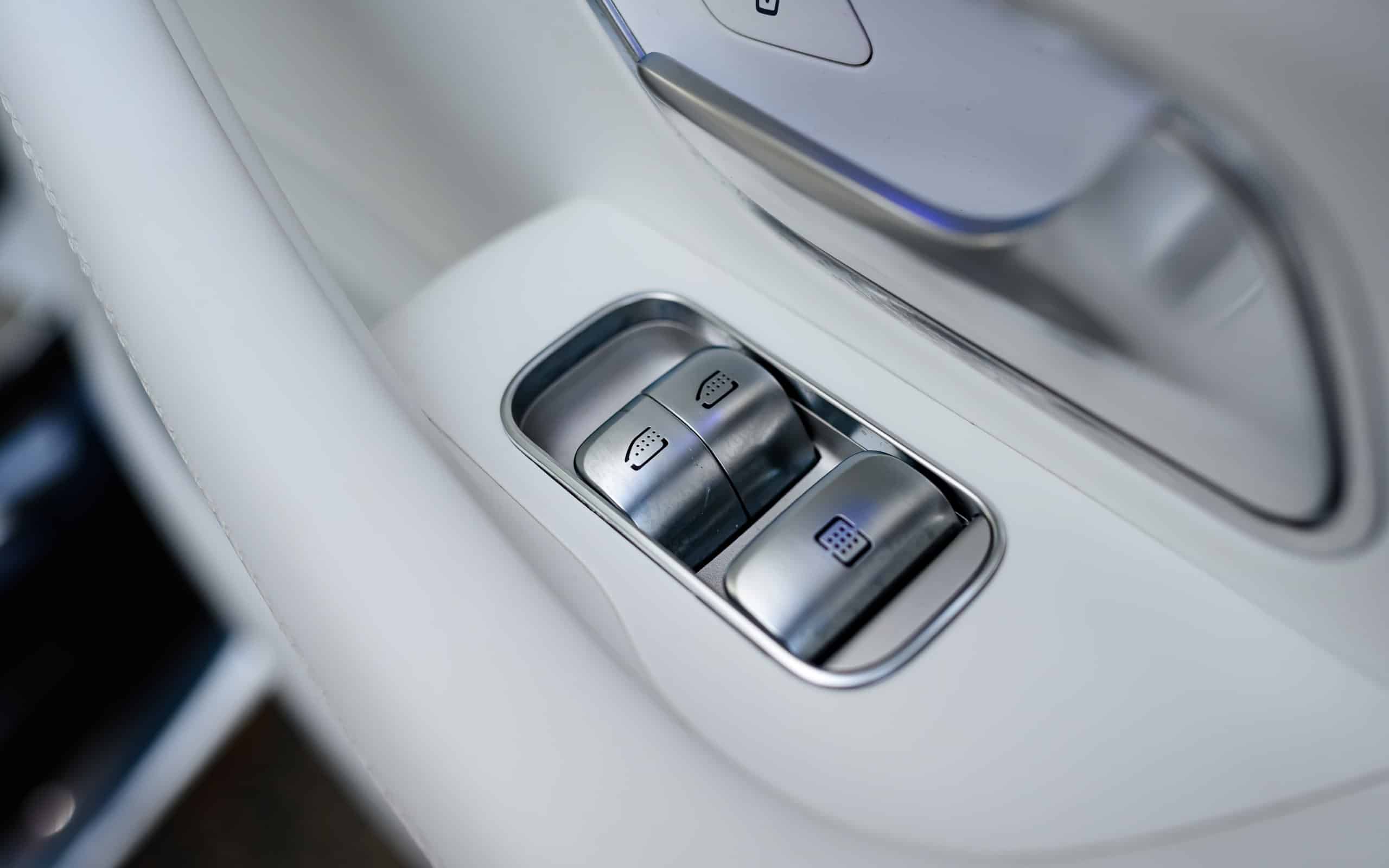 2022 Mercedes Maybach GLS 600 W1N1679871A675893 - 124 sur 210 29 2022 Mercedes Maybach GLS 600 W1N1679871A675893 124 sur 210 scaled