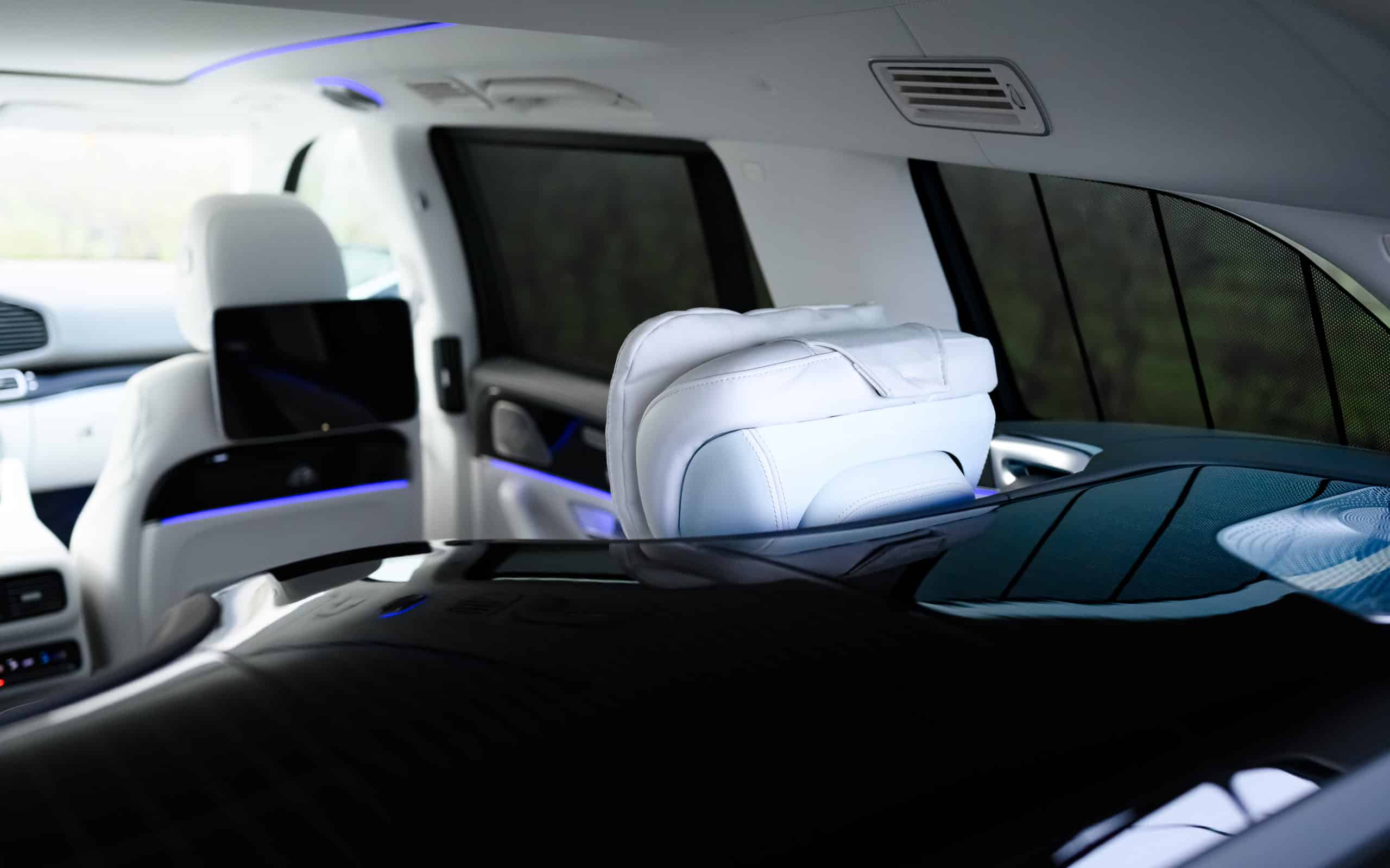 2022 Mercedes Maybach GLS 600 W1N1679871A675893 - 36 sur 210 71 2022 Mercedes Maybach GLS 600 W1N1679871A675893 36 sur 210 scaled