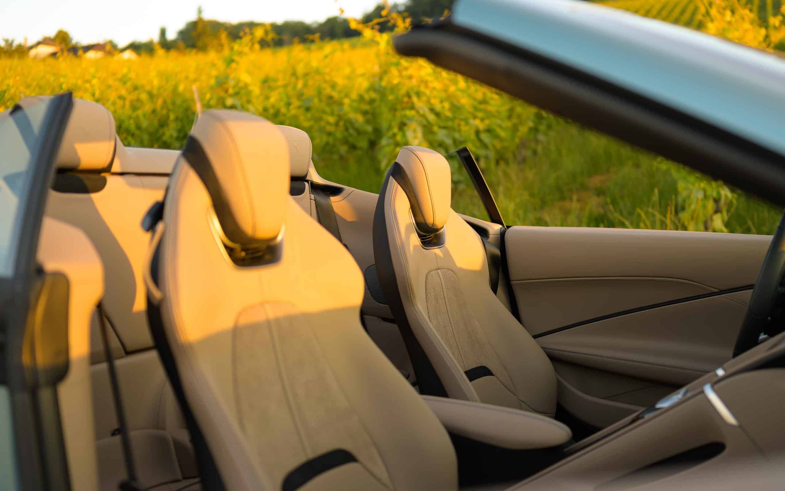 2025 Ferrari Roma Spider ZFF09RPB000319506 - 98 sur 139 5 2025 Ferrari Roma Spider ZFF09RPB000319506 98 sur 139 scaled