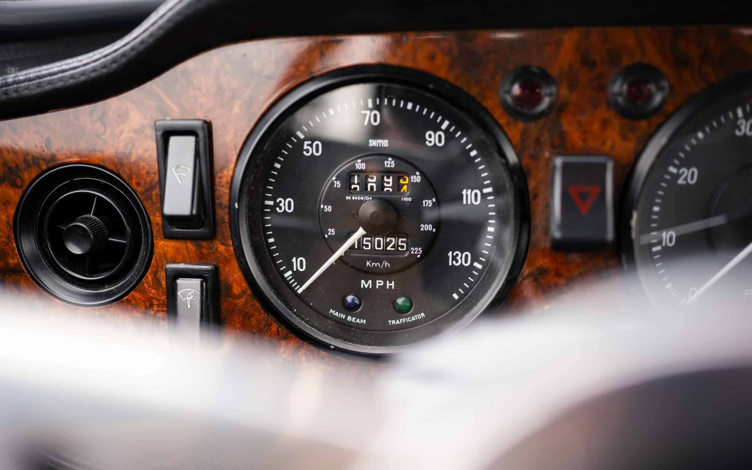 Triumph TR250 CD6960L - 54 25 Triumph TR250 CD6960L 54 scaled