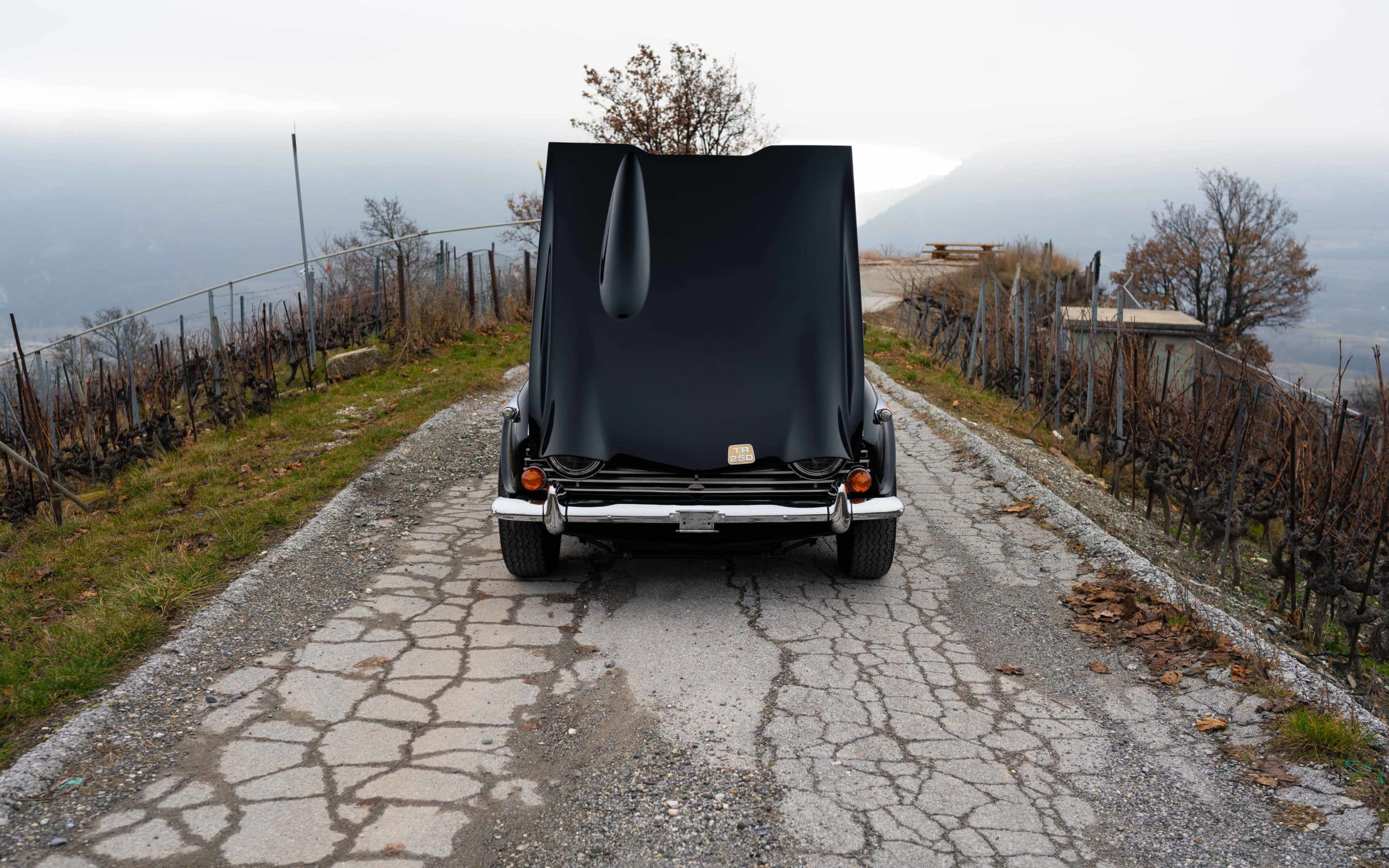 Triumph TR250 CD6960L - 67 12 Triumph TR250 CD6960L 67 scaled