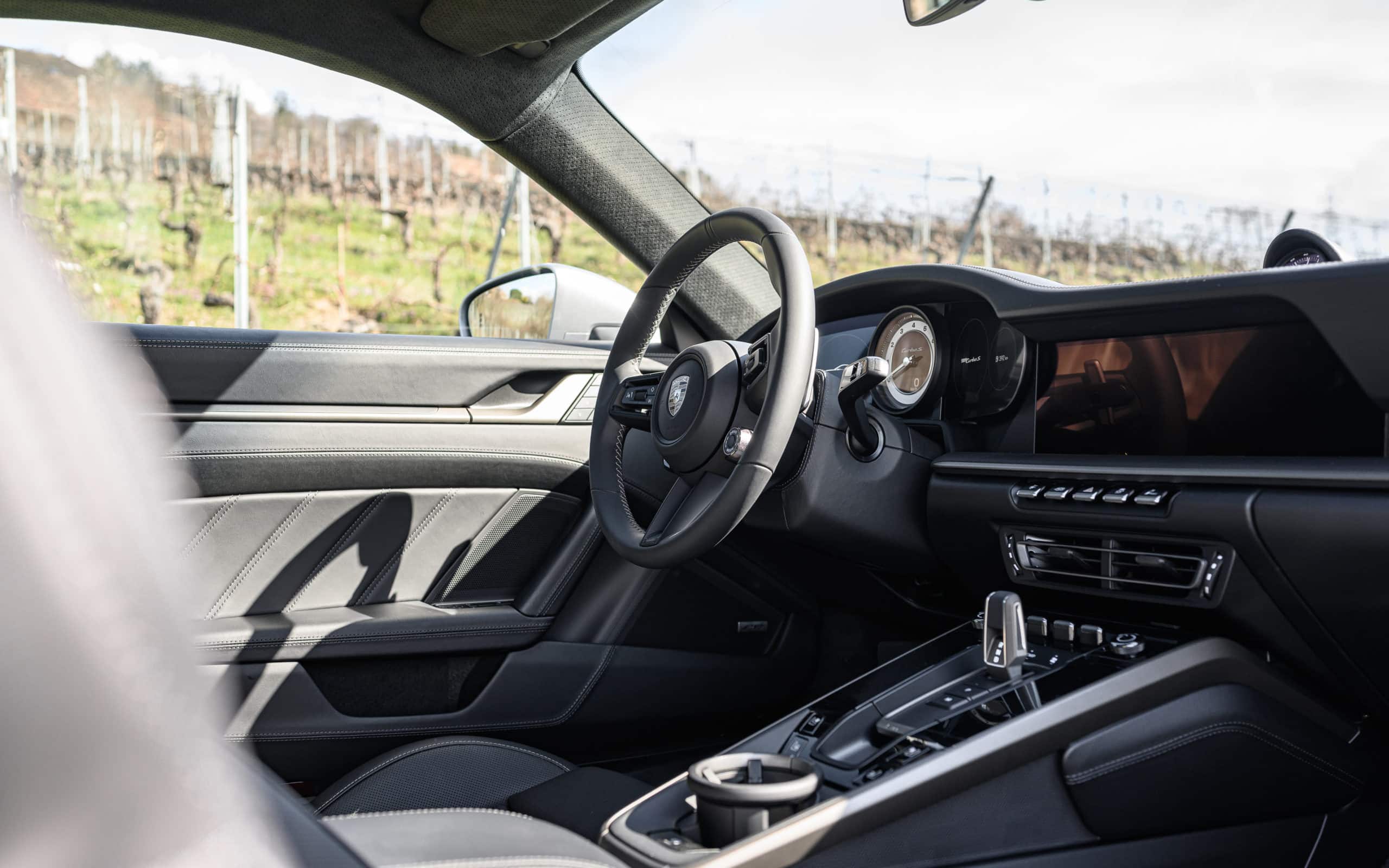 2024 Porsche 992 Turbo S 50eme Anniversaire WP0ZZZ992SS263376 62 sur 138 scaled